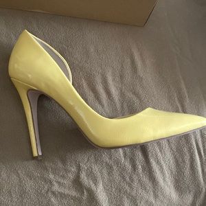Jessica Simpson stiletto dress pump